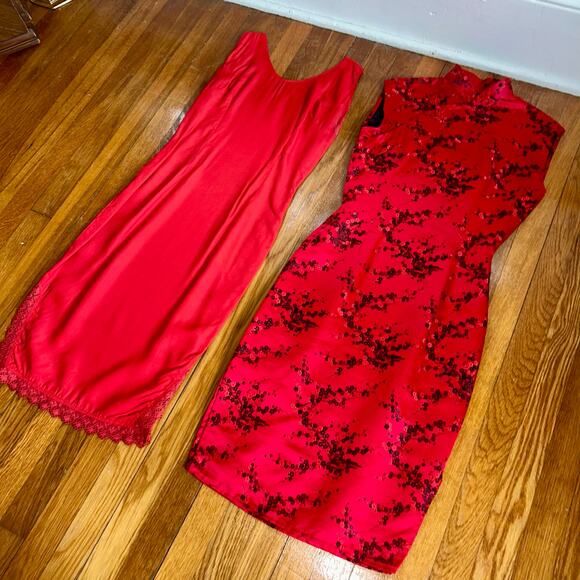 Vintage 1980s Chinese Brocade Cheongsam Dress Red/Black Satin Silk with Slip - Picture 3 of 16